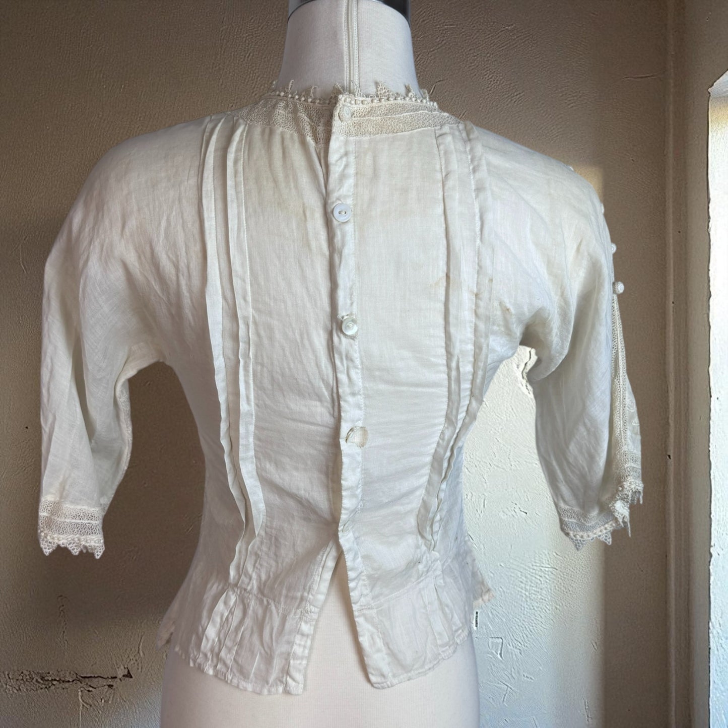Vintage Early 1900s Top Edwardian Embroidered Floral Lace Button XS Ivory
