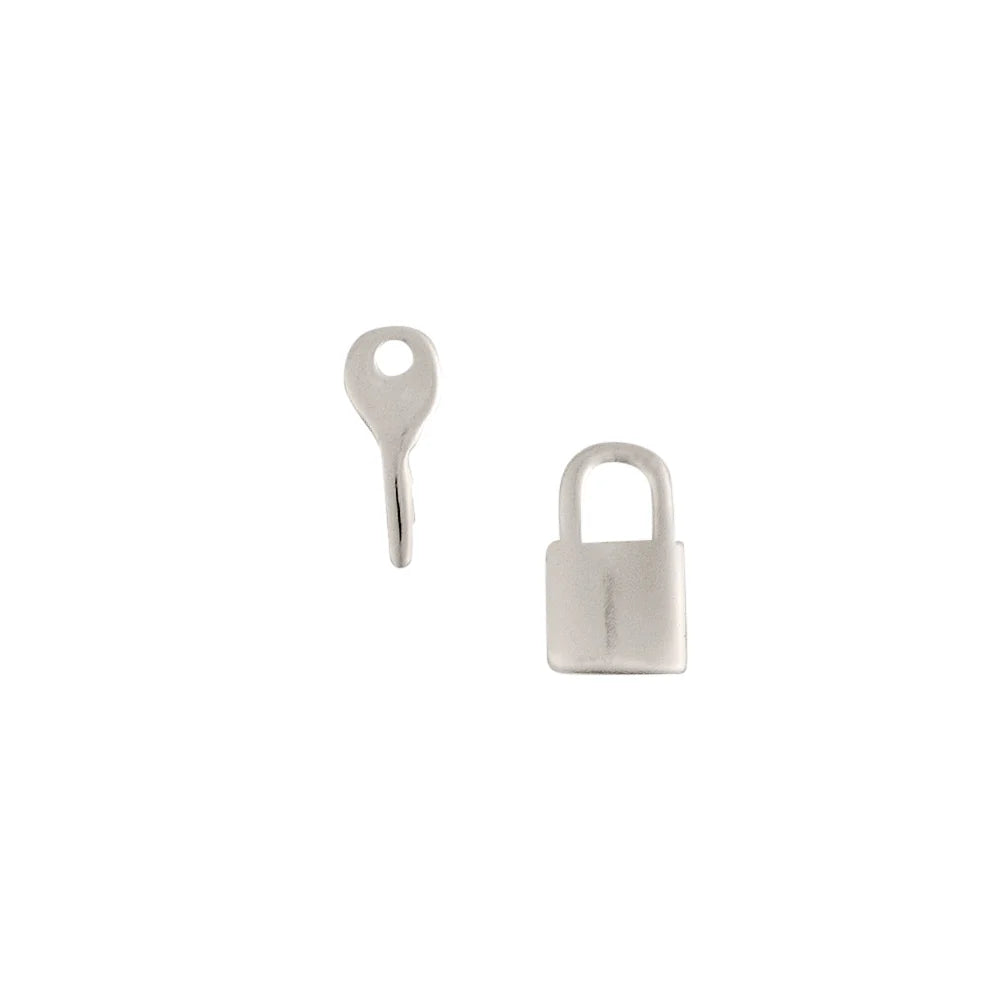 Assorted Tomas Stud Earrings