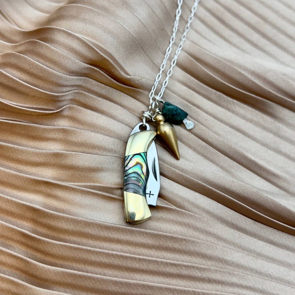 Handmade Billie Jr. Necklace (Abalone)