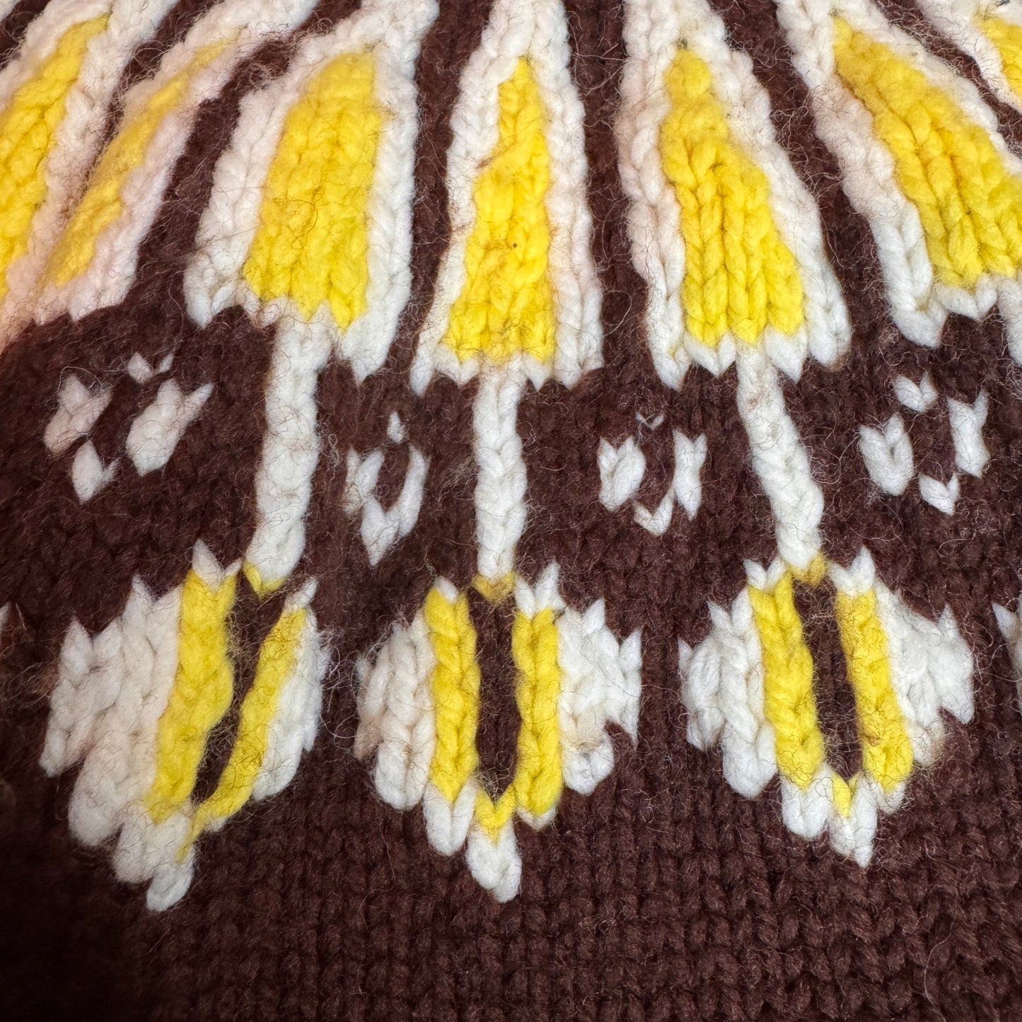 Vintage Handmade Handknit Fair Isle Sweater Wool Brown Yellow White Women's Med