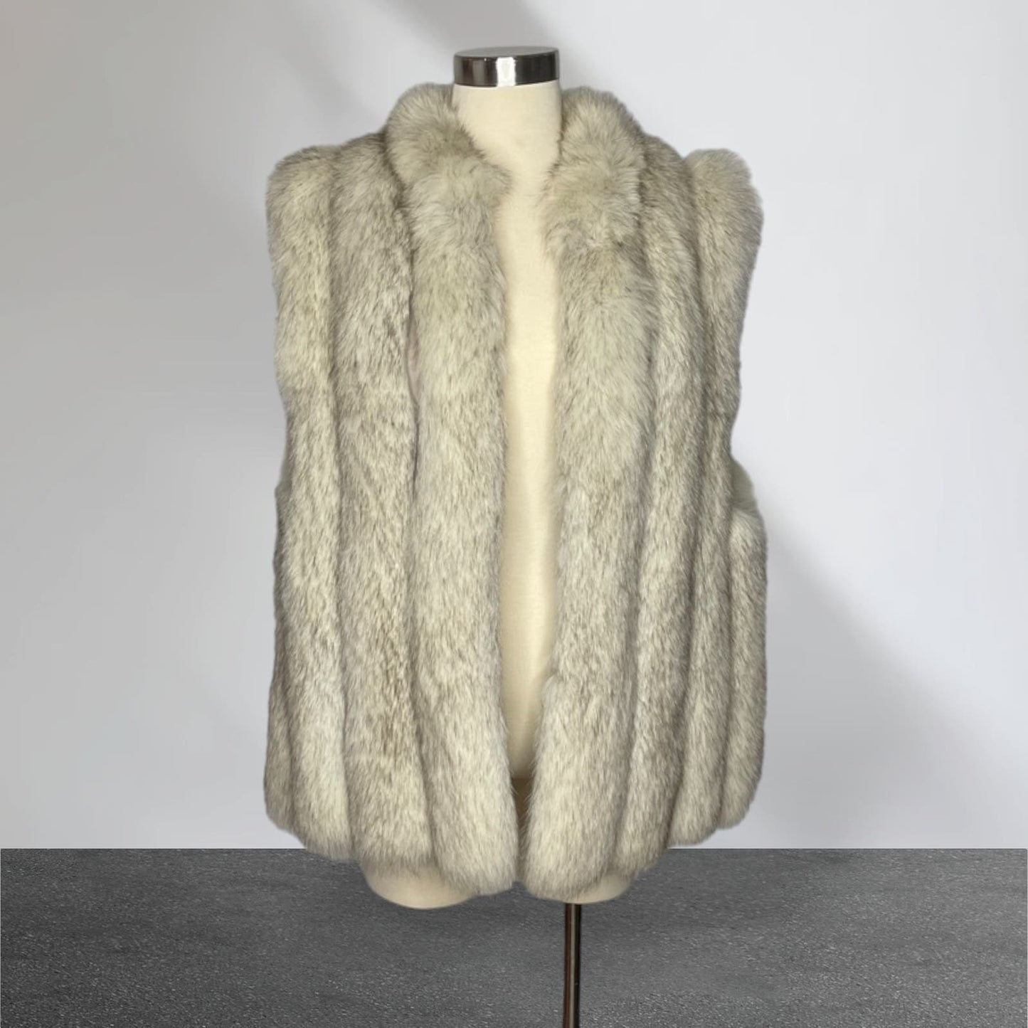 Vintage Natural Blue Fox Fur Vest Lays Furs Women's Large Lined