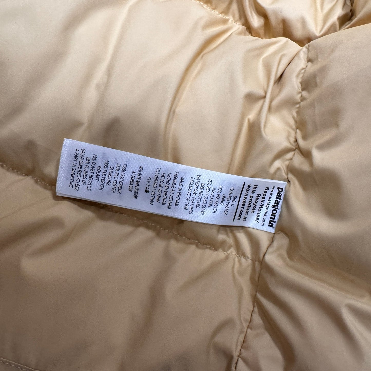 Patagonia Butter Yellow Down Puffer Women's Small NWT New with Tags
