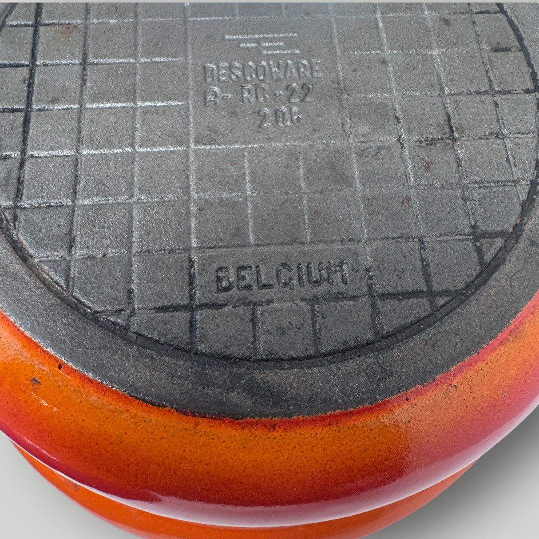 Vtg Descoware Belgium Vintage Enamel Cast Iron Dutch Oven Flame Orange Red 2QT