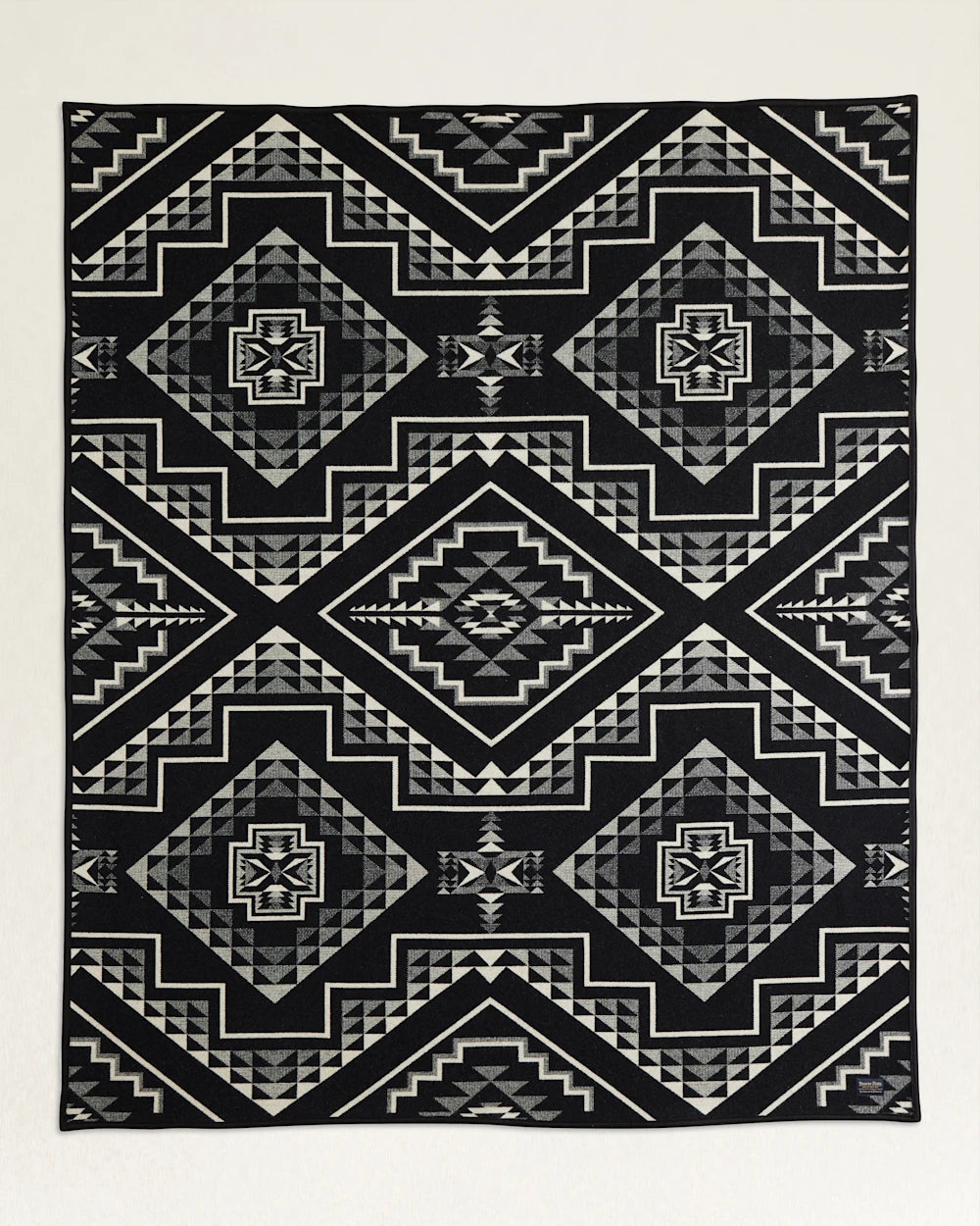 OXBOW BLANKET Unnapped Jacquard Wool Robe