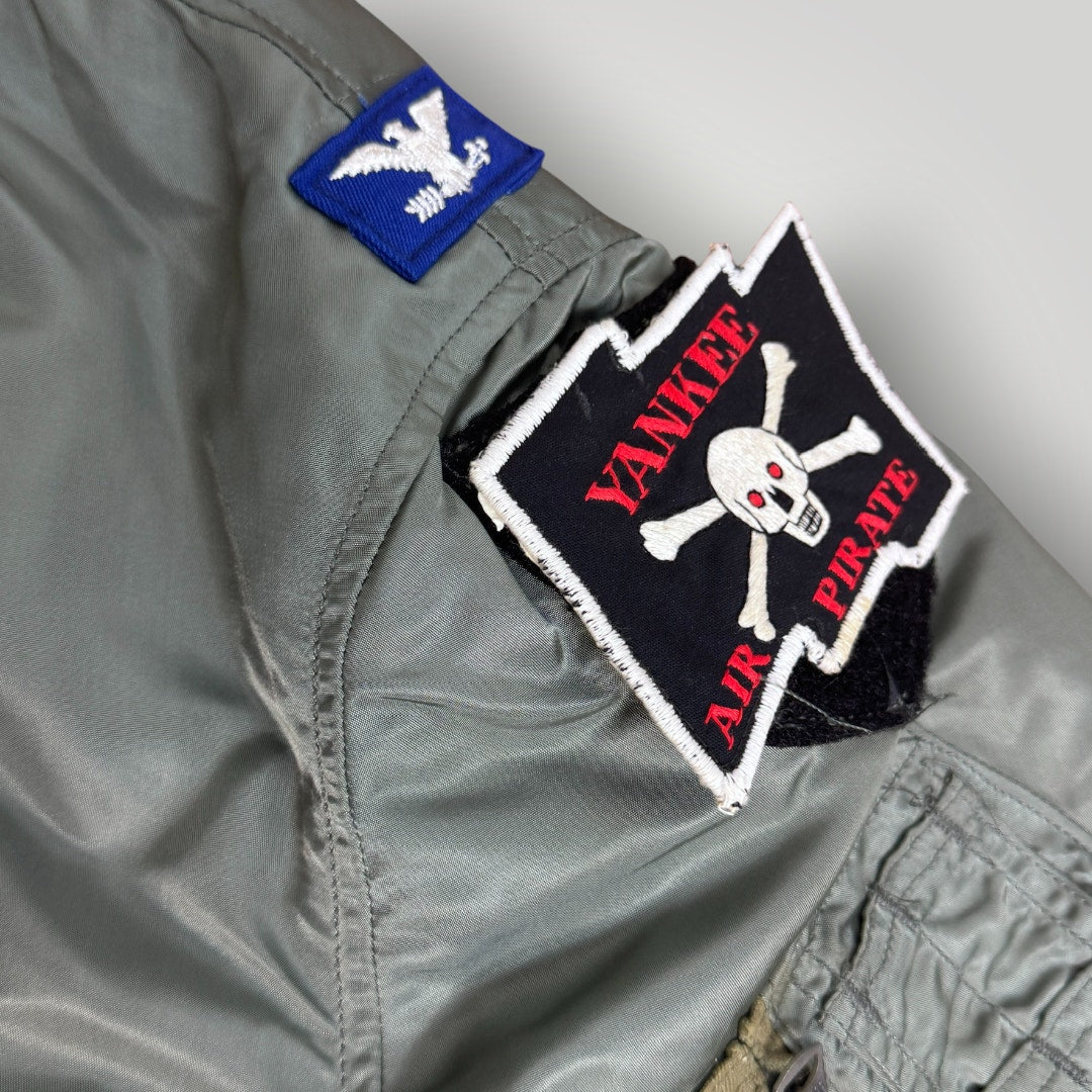 Vintage Military Jacket Flyer's Man Light Zone L-2B Medium Vietnam Flown Colonel