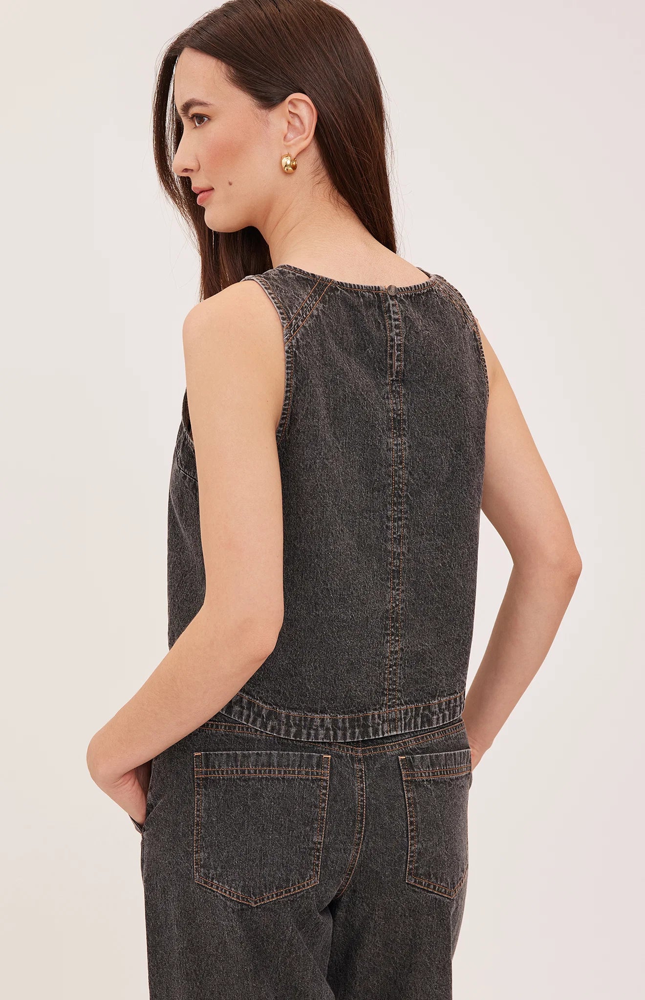 Blaise Tank in Black Wash