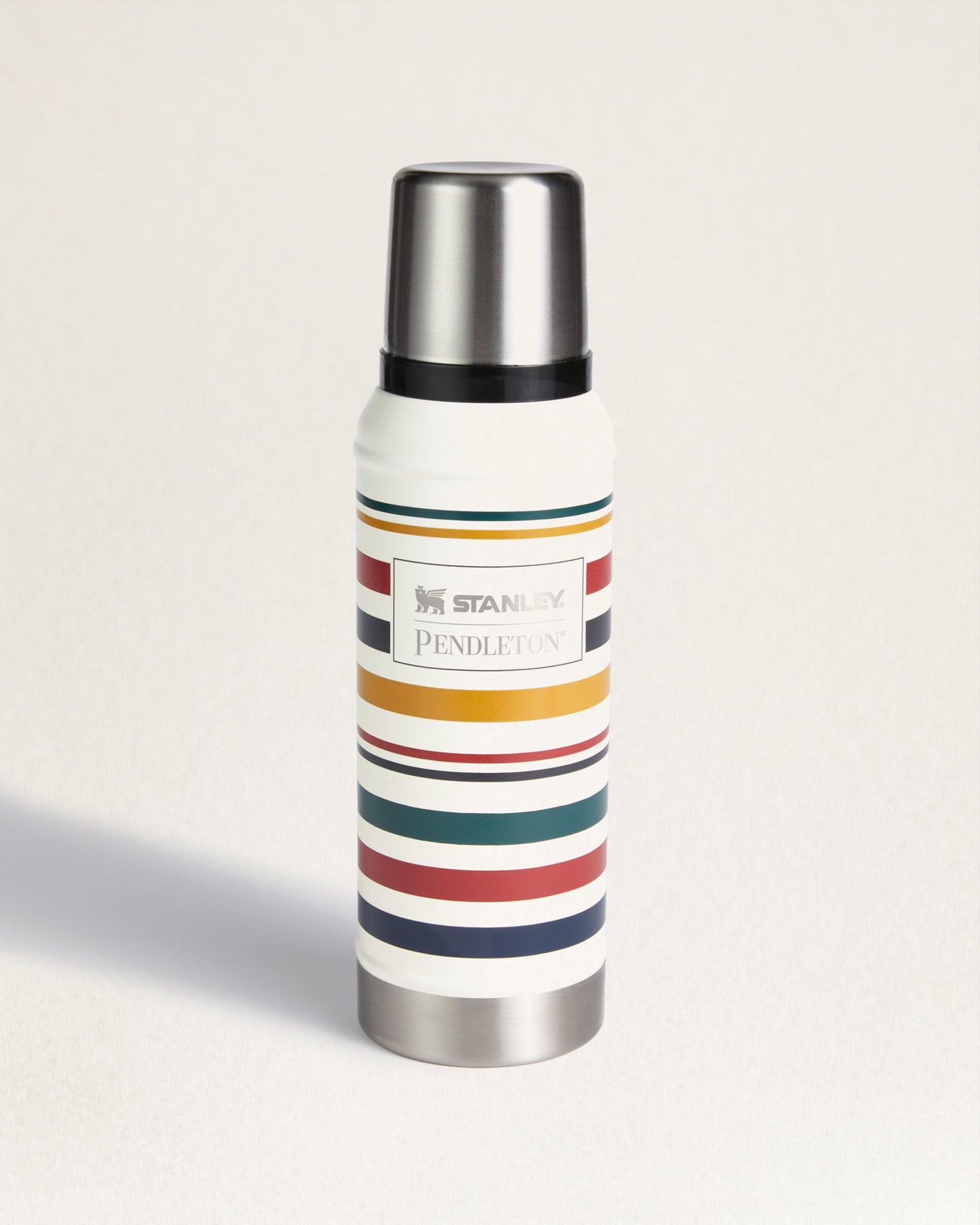 Stanley Classic Legendary Insulated Bottle 1qt