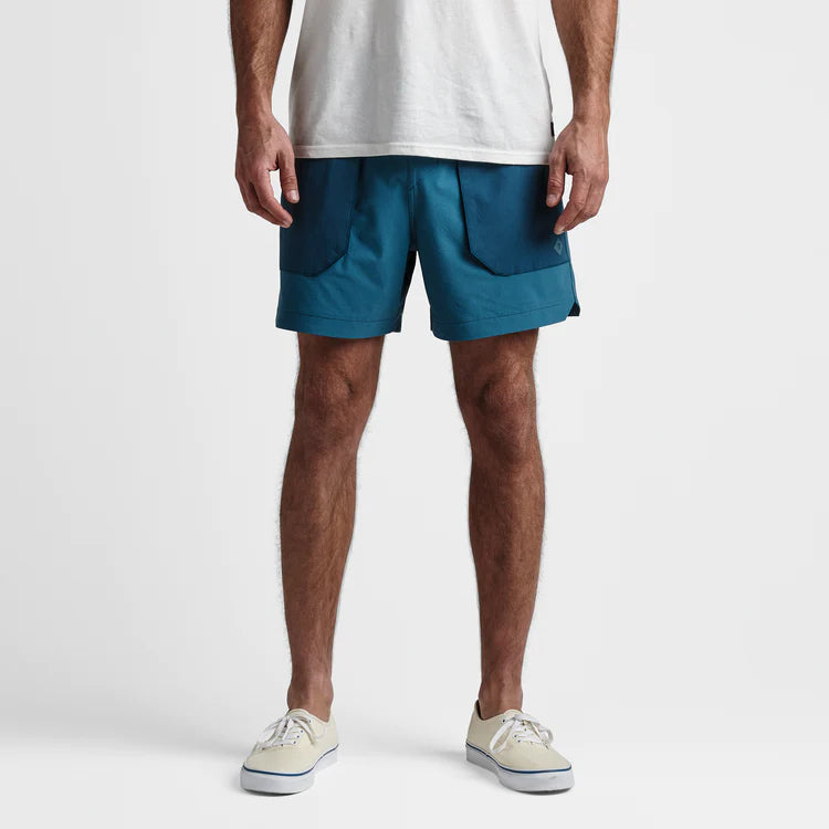 Happy Camper Shorts 16"