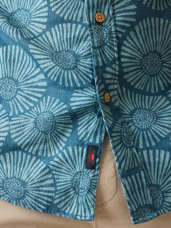 Short-Sleeve Breeze Shirt