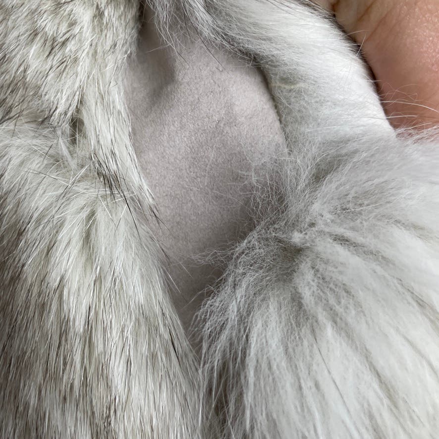 Vintage Natural Blue Fox Fur Vest Lays Furs Women's Large Lined