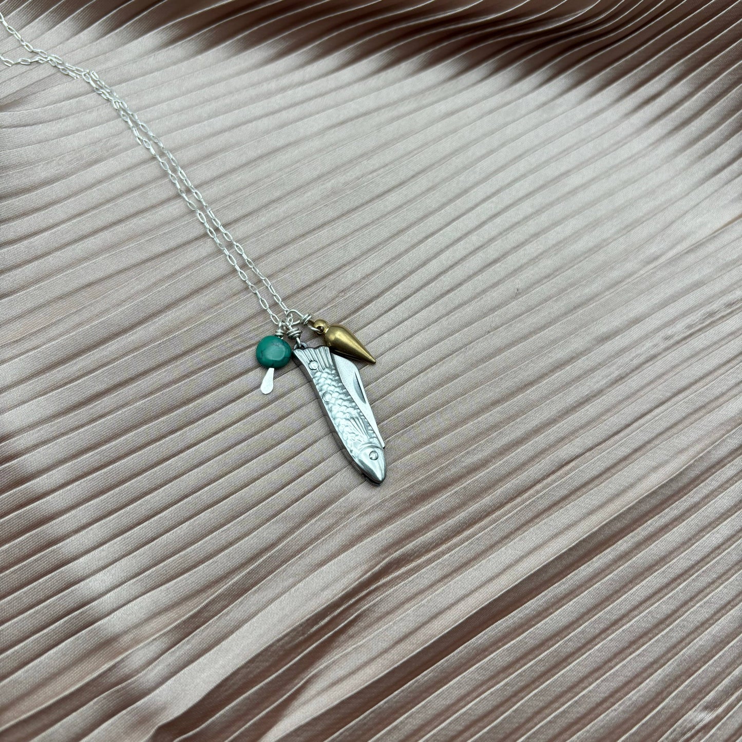 Handmade Feeesh Billie Necklace