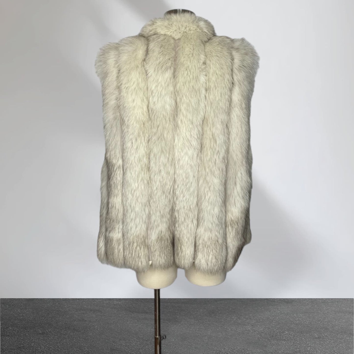 Vintage Natural Blue Fox Fur Vest Lays Furs Women's Large Lined
