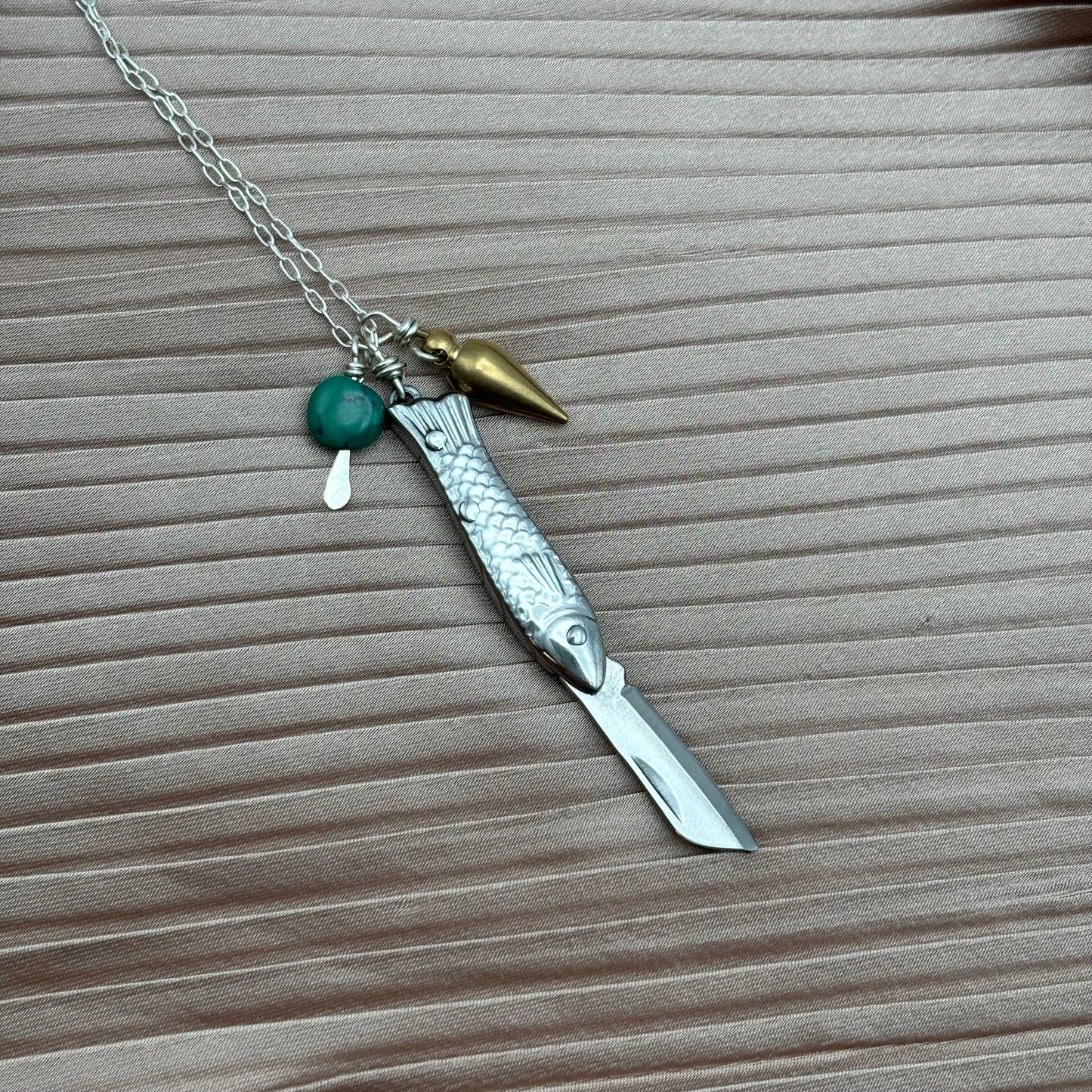 Handmade Feeesh Billie Necklace