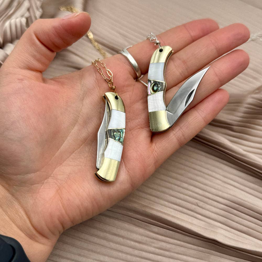 Handmade Salt Water Necklace - MST GoodsFluff Hardware