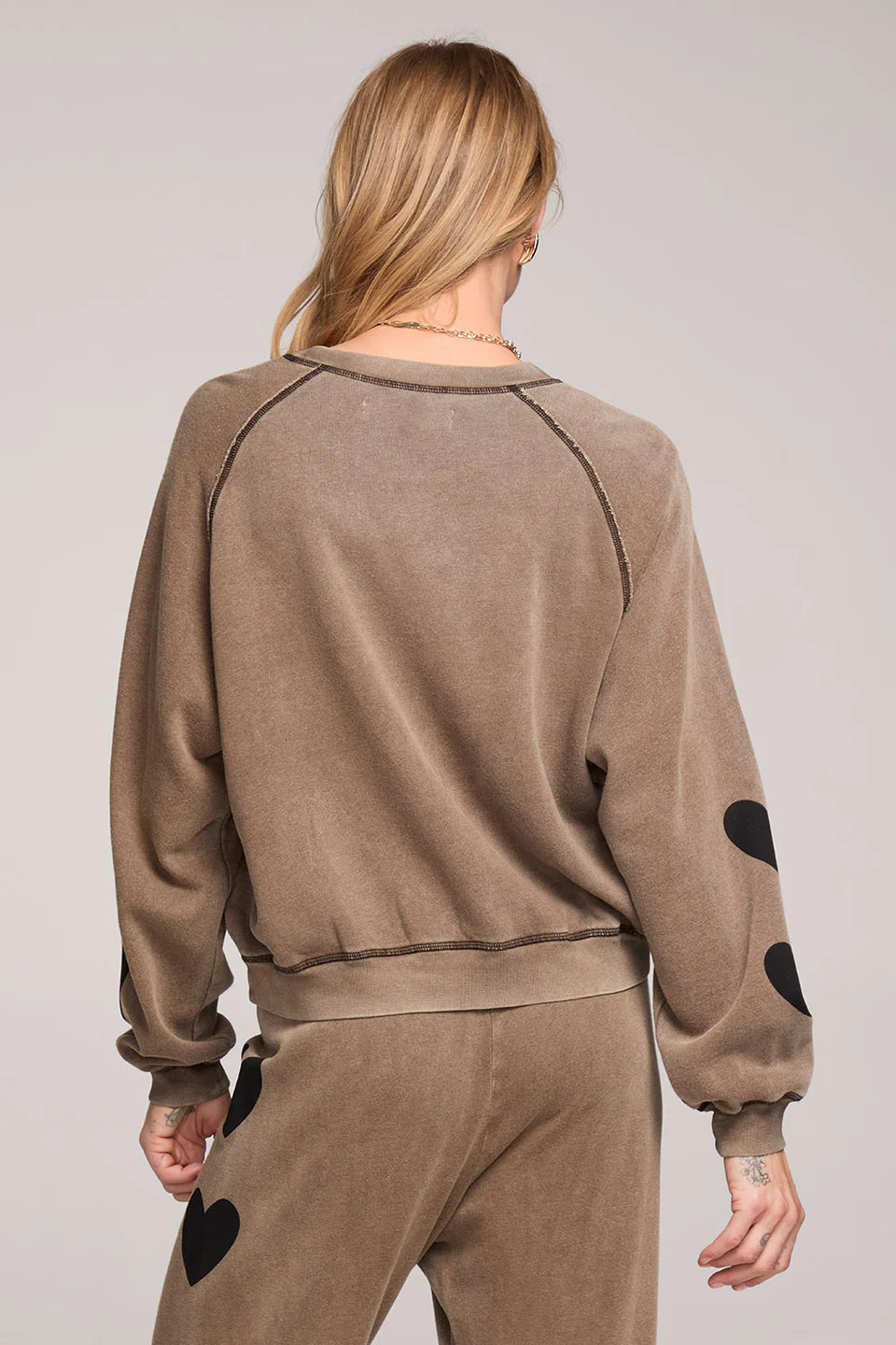 Kevvy Heart Pullover