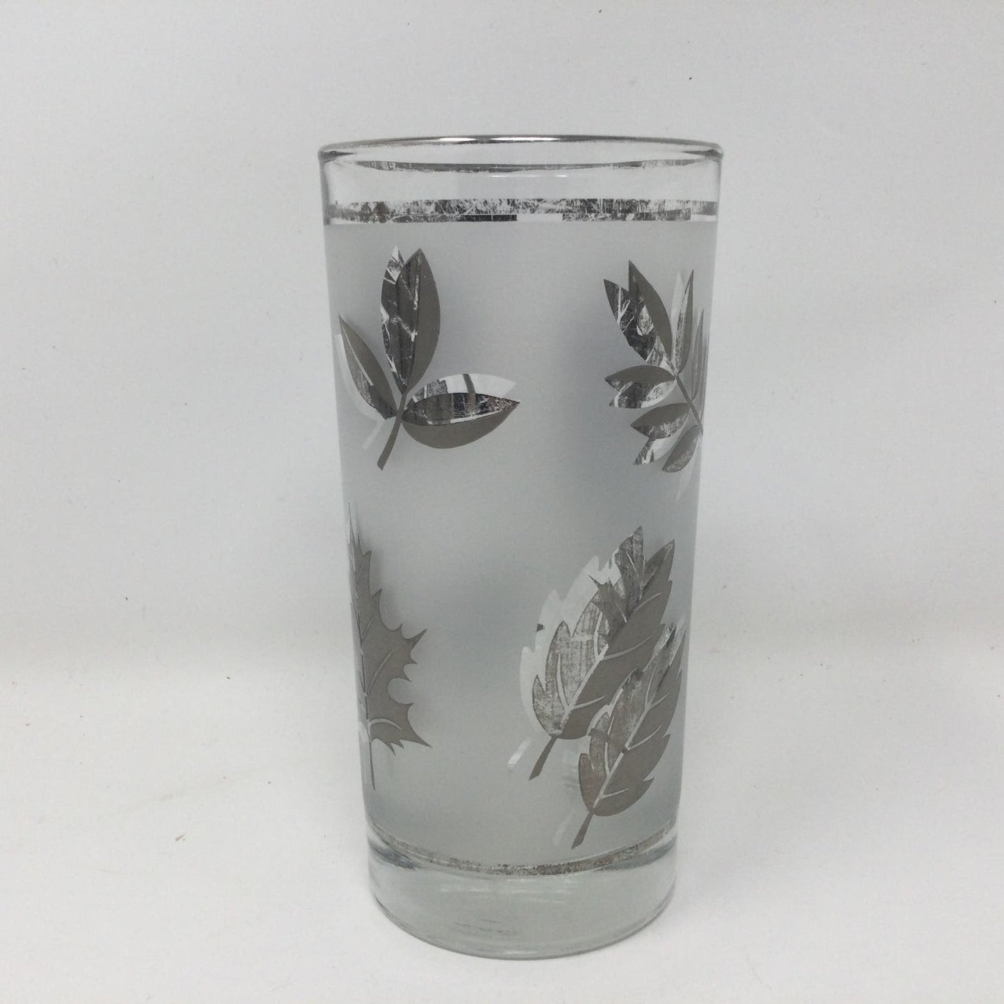 Libbey Starlyte Frosted Silver Leaf Glasses Foliage Set of 8 With Carrier