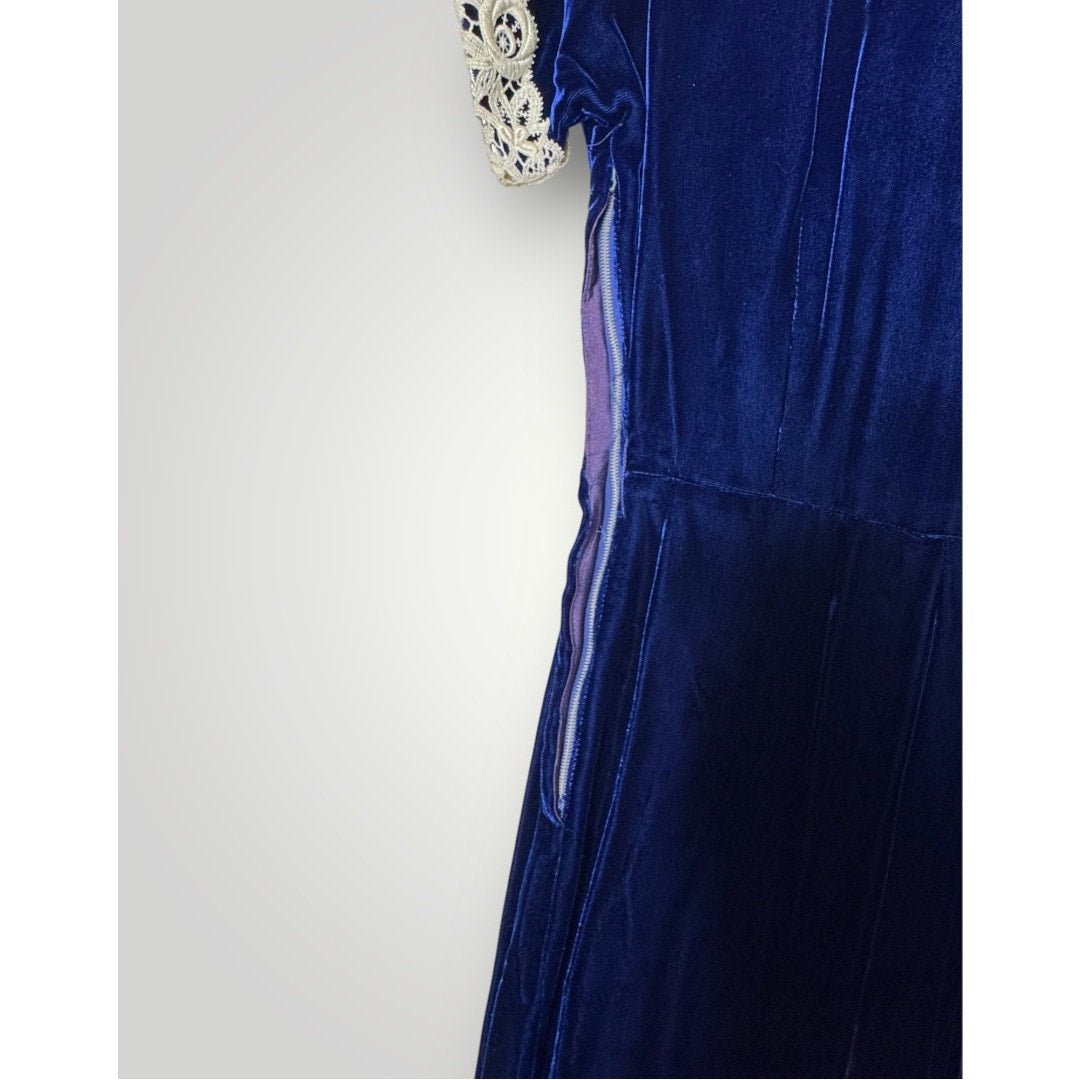 Vintage Dress 1940s Blue Velvet Lace Collar and Arm Rhinestone Button - MST GoodsHandmade