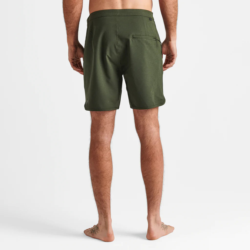 Chiller Boardshorts 17"
