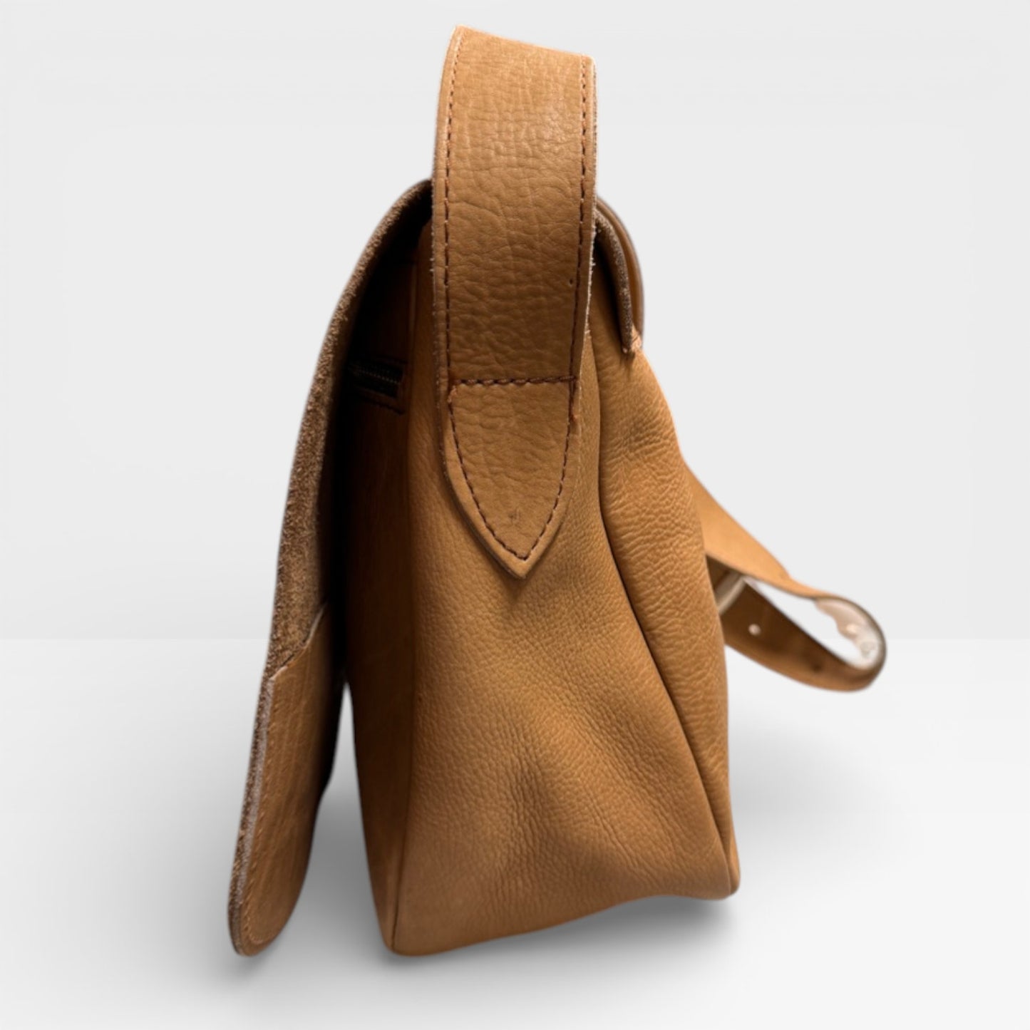 Vintage 1970s 1980s Genuine Leather Bag Purse Tan Flap Shoulder