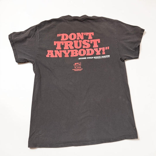 Vintage Top NEW Stone Cold Steve Austin WWF Don't Trust Steve Austin Men's L