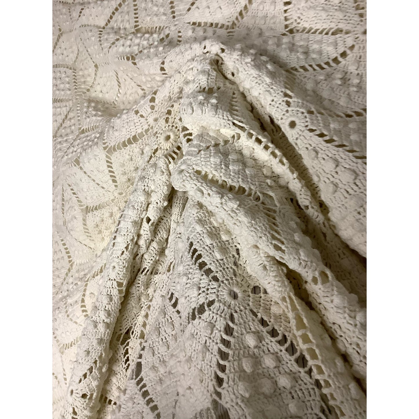 Vtg Crocheted Tablecloth 6 Pointed Creator's Star Fringe Popcorn Ivory 100"x72"