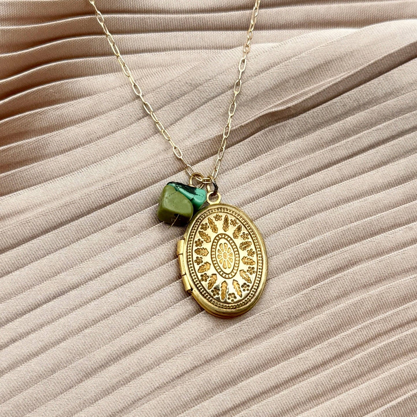 Handmade Capsule Locket Necklace (Turquoise)