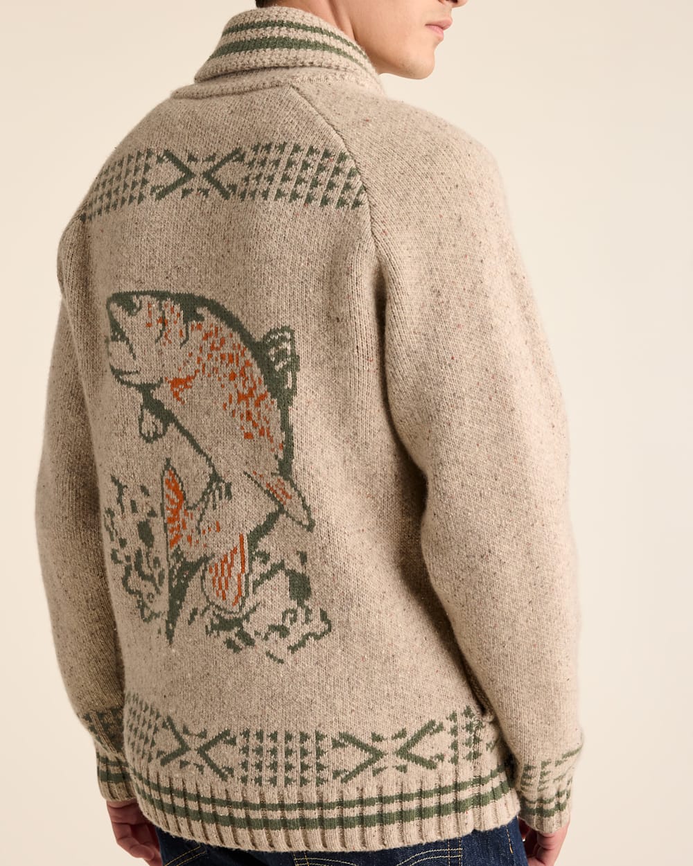 MEN'S IN THEIR ELEMENT LAMBSWOOL CARDIGAN