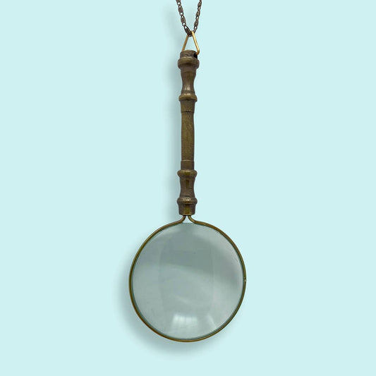 Ornate Magnifying Glass: 32 Inch