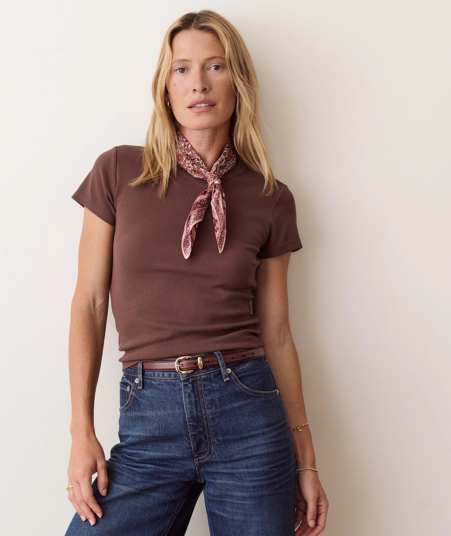 Lexi Rib Sun-In Crew Tee in Chocolate