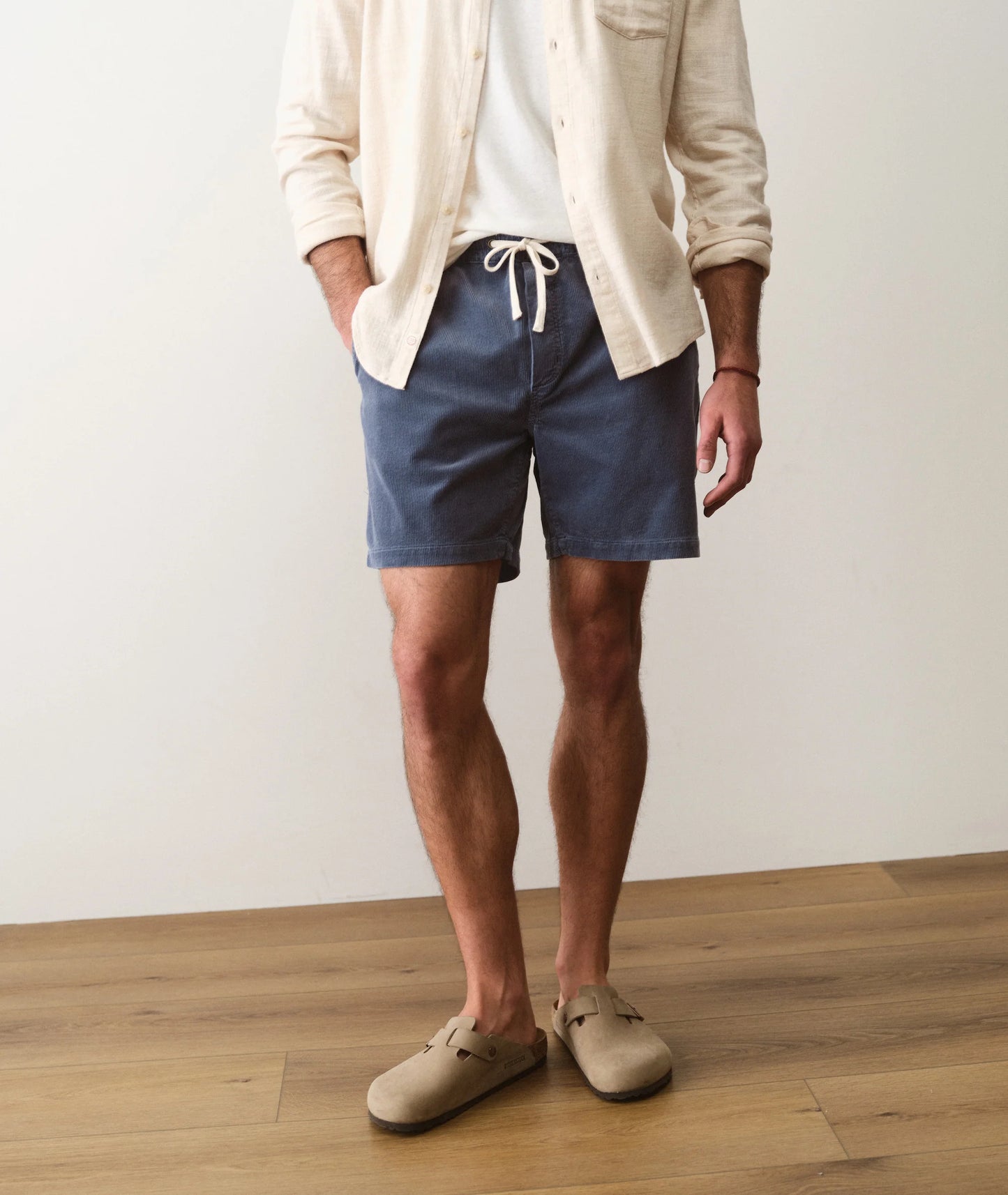 6" Saturday Corduroy Short