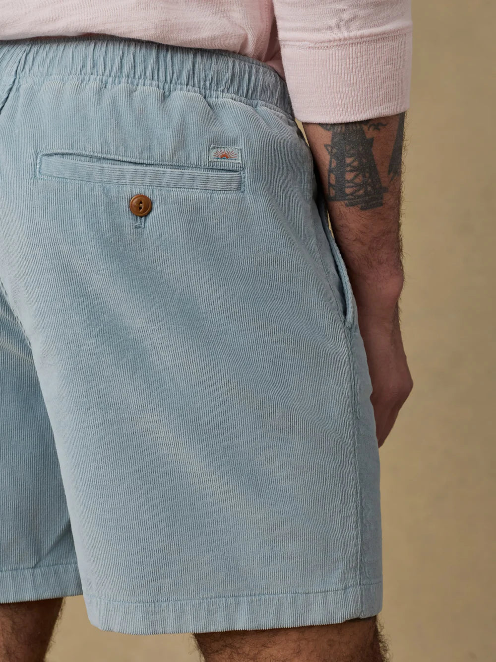 6" Essential Corduroy Short