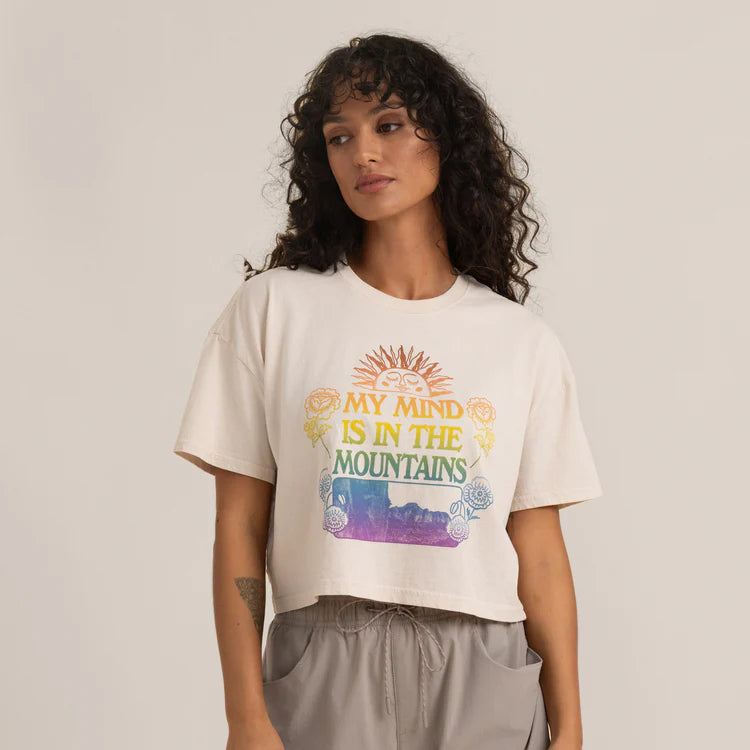 Mountain Cropped Boxy Premium Tee