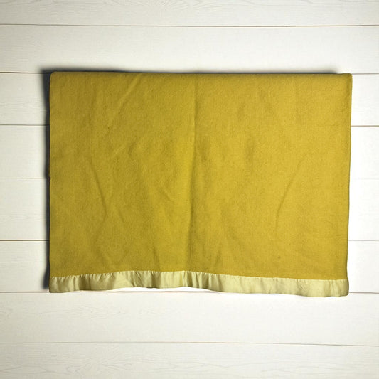 Vintage 1960s Yellow Wool Camp Blanket Satin Trim Twin Size 69”x80” Handsewn