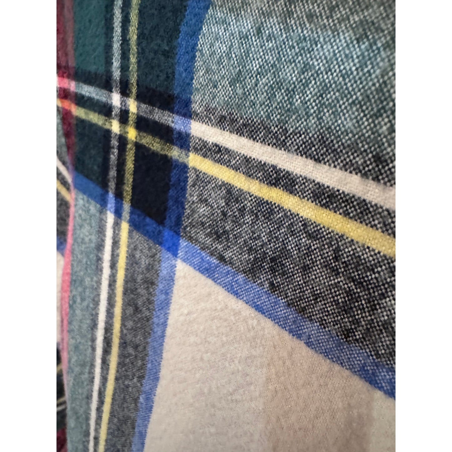 Vintage 1990s Ralph Lauren Flannel Cotton Soft Heavy M Plaid Cream Red Green