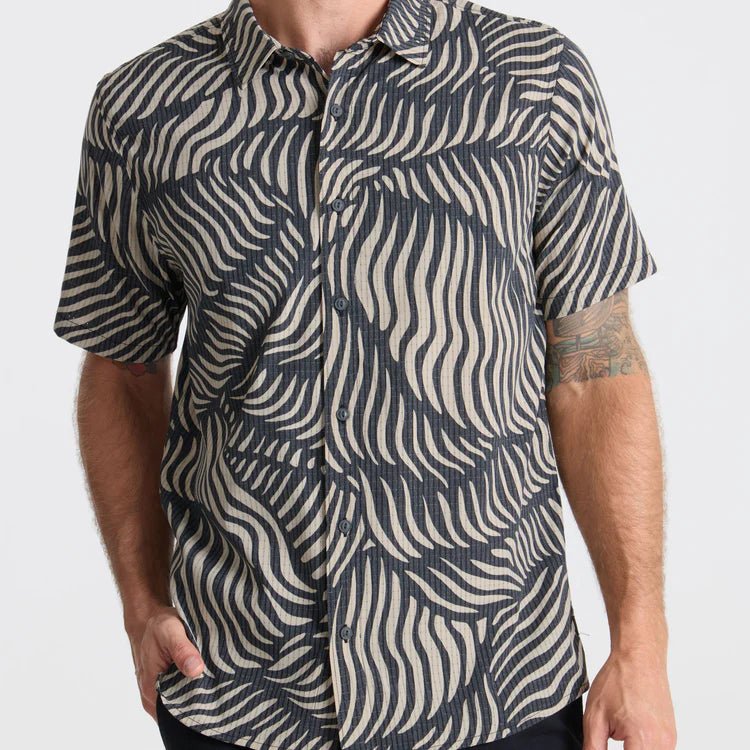 Bless Up Breathable Stretch Shirt - MST GoodsShort Sleeve Button Up ShirtRoark