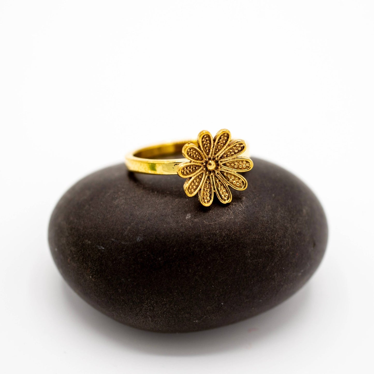 Brass Blossom Ring - MST GoodsBaizaar