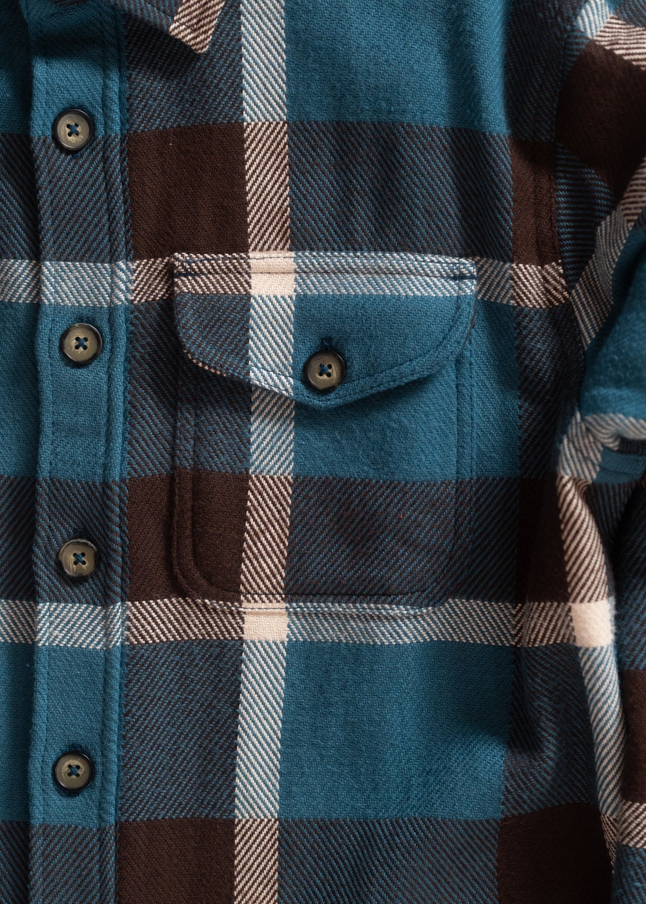 Conejo Shirt - MST GoodsIron and Resin