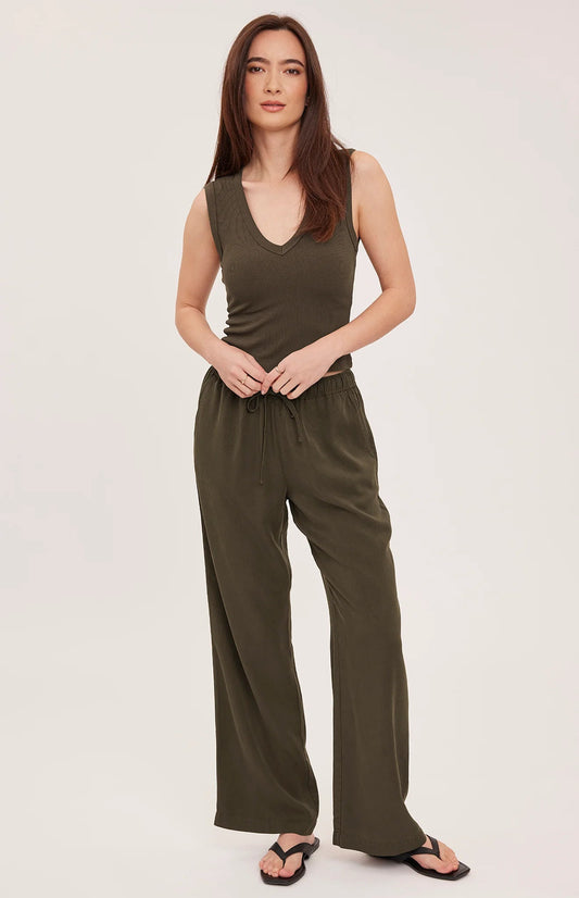 Crawford Tank Top Bayleaf - MST GoodsGentle Fawn