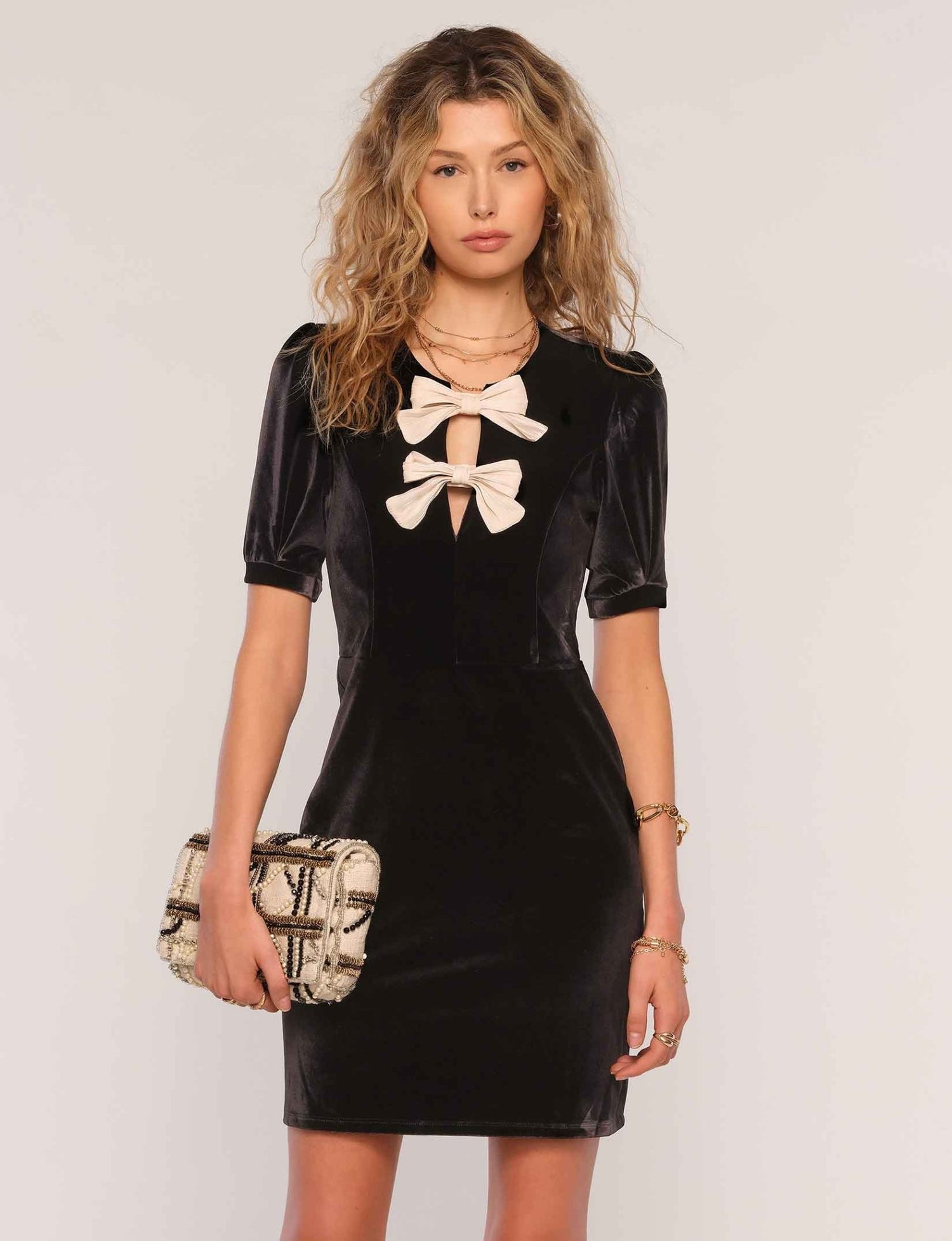 Davila Velvet Dress - MST GoodsHeartloom