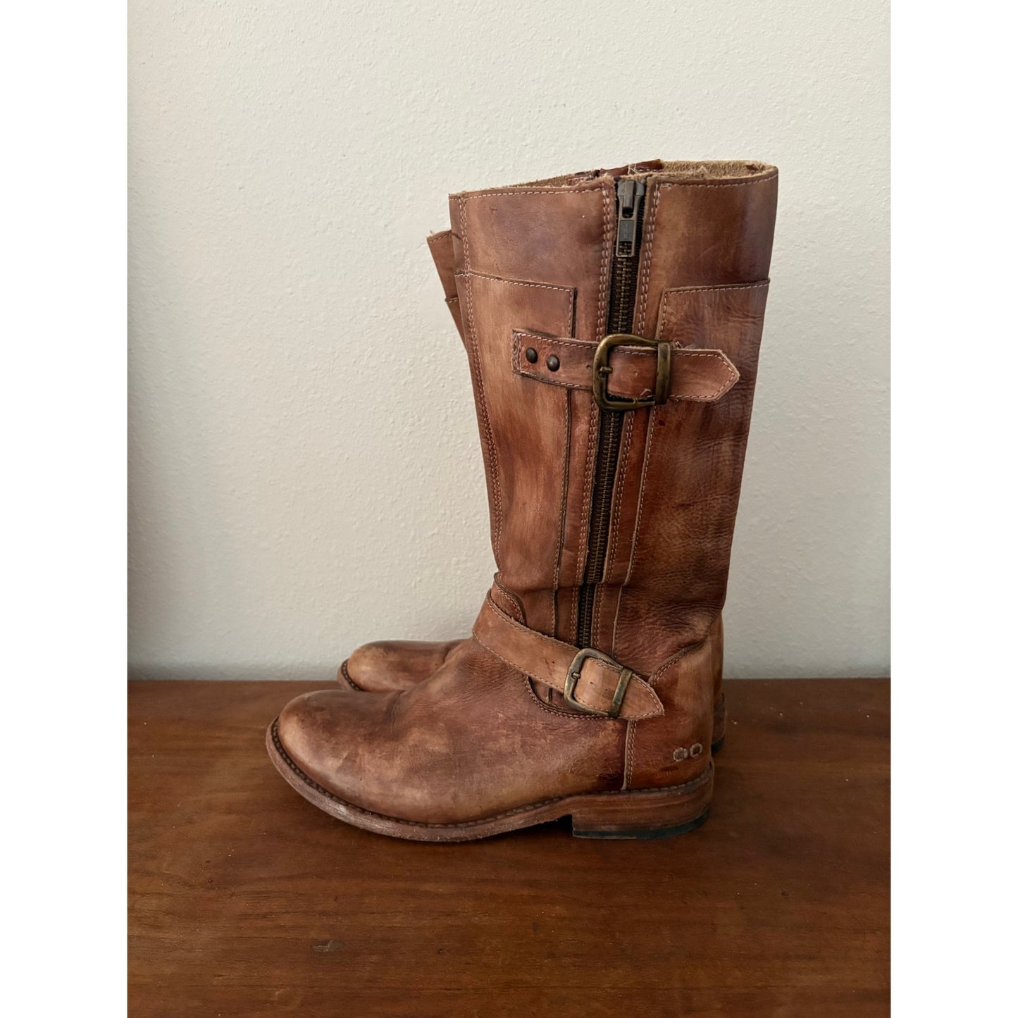 BedStu Gogo Lug Boots Size 9 Cobbler Series Tall Leather Distressed