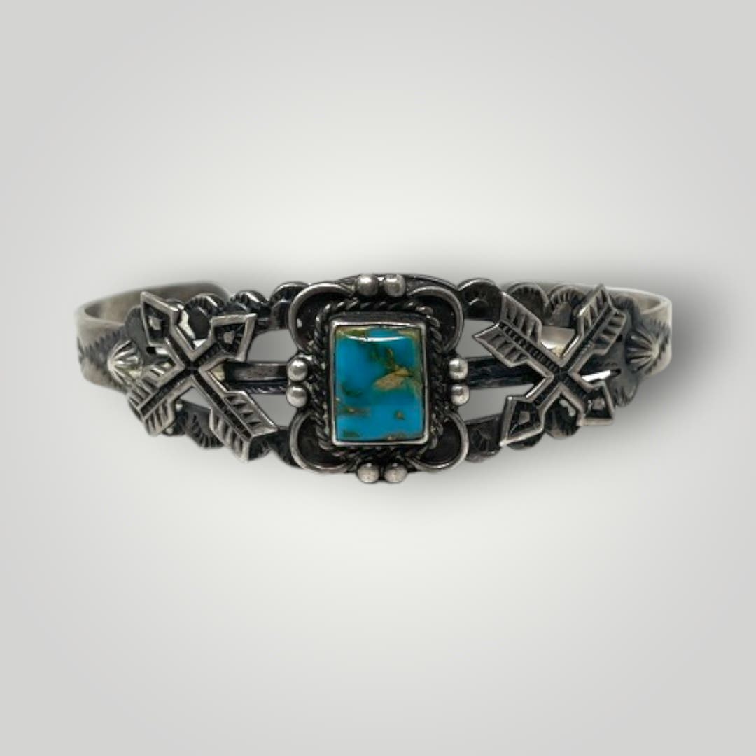Early Vintage St Silver Turquoise Cuff Fred Harvey Era Bracelet Crossed Arrow - MST GoodsVintage