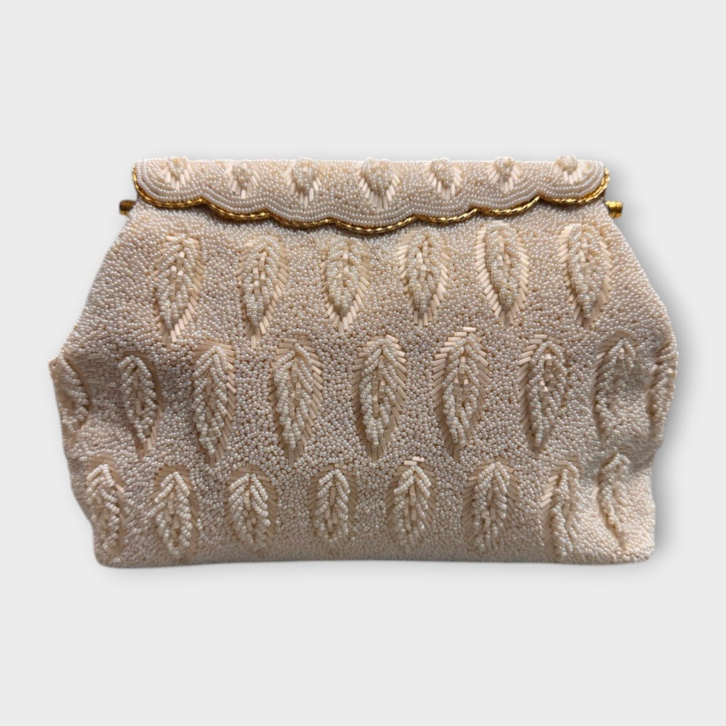 Vintage 1950s Rocaille White Ivory Seed Bead Leaf Design Evening Wedding Purse