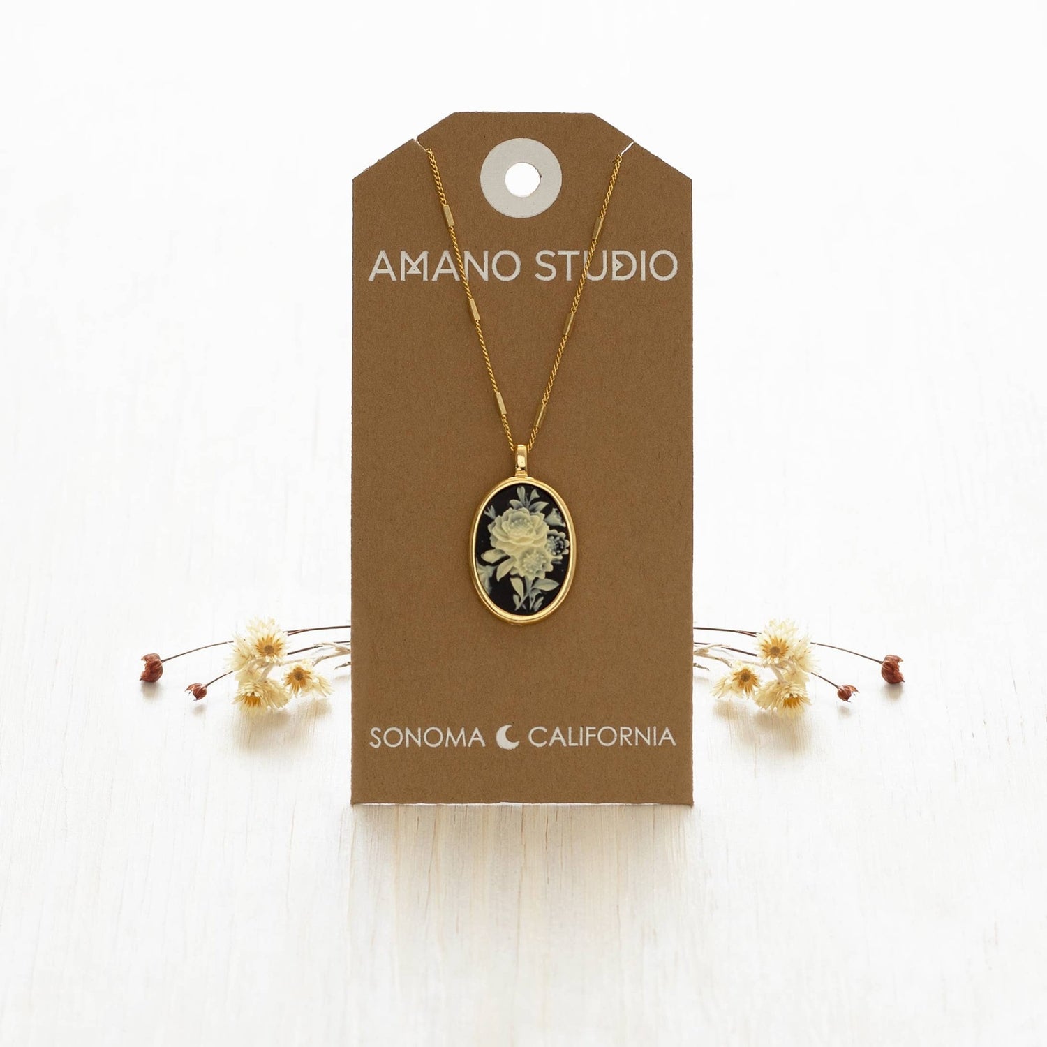 Gothic Rose Vintage Cameo Necklace - MST GoodsAmano Studio