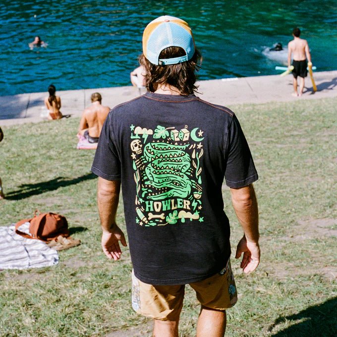 Graphic Cotton Pocket T-Shirt - MST GoodsHowler Bros