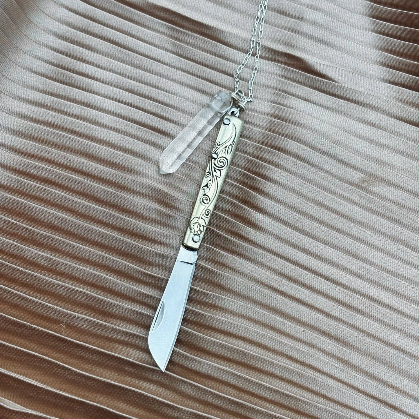 Handmade Amelia Necklace | Knife Necklace | Quartz Crystal - MST GoodsFluff Hardware