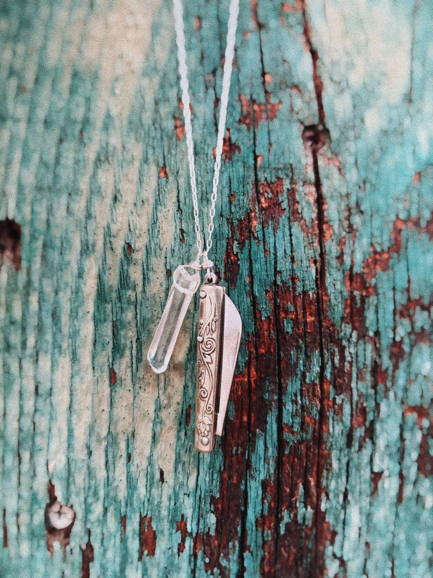 Handmade Amelia Necklace | Knife Necklace | Quartz Crystal - MST GoodsFluff Hardware