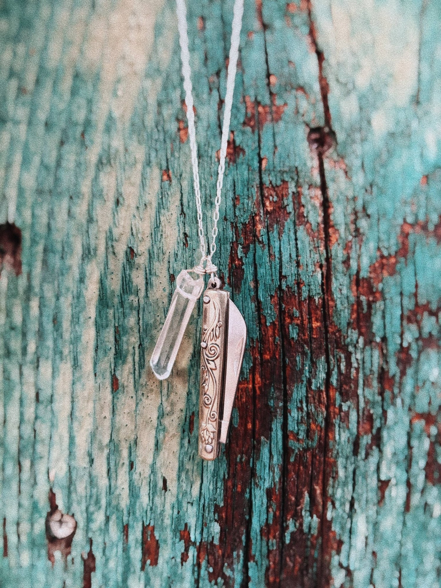 Handmade Amelia Necklace | Knife Necklace | Quartz Crystal - MST GoodsFluff Hardware