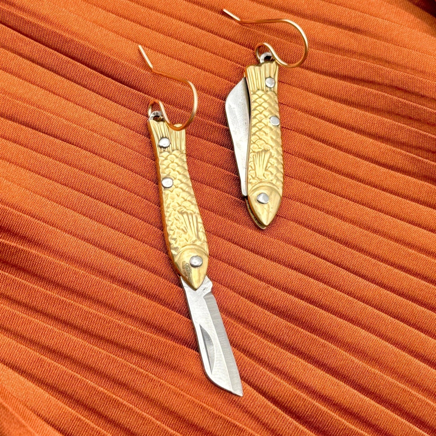 Handmade Feeesh Billie Earrings - MST GoodsFluff Hardware
