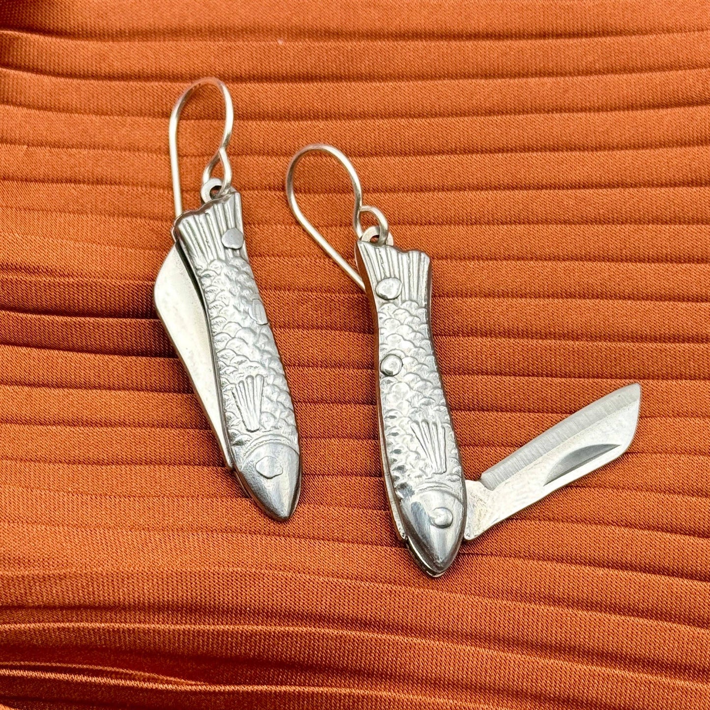 Handmade Feeesh Billie Earrings - MST GoodsFluff Hardware