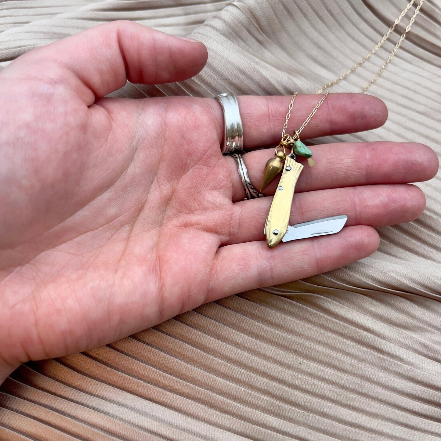 Handmade Feeesh Billie Necklace - MST GoodsFluff Hardware